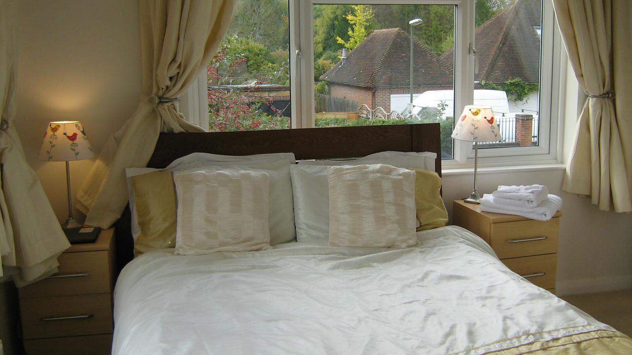 Savannah Bed&Breakfast Virginia Water Exterior foto